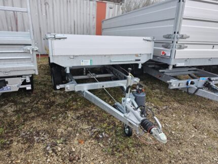 Eduard 3318 GD 3500 kg Dreiseitenkipper mit Handpumpe
