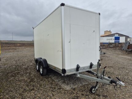 Humbaur Kofferanhänger HK 254218 - 22 PF30 RA Gebrauchtfahrzeug